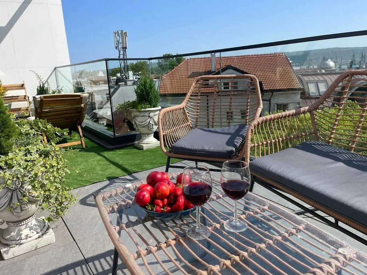 Panoramic Apartment In Varna With Underground Parking